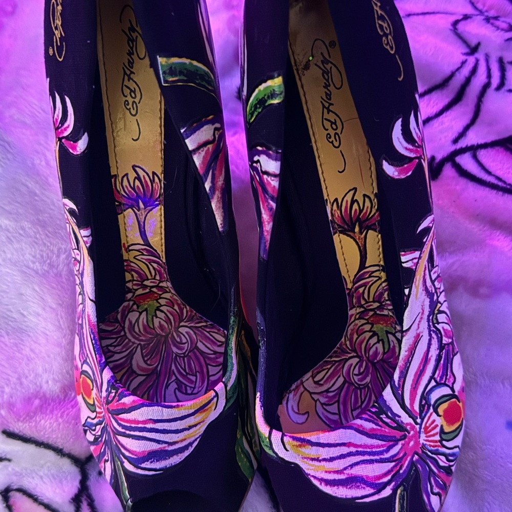 Ed Hardy Women's Heels - Black with Pink Floral Design